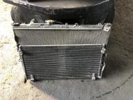 Фотография Радиатор охлаждения MITSUBISHI DIAMANTE 1994г.