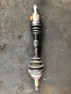 Фотография Привод передний левый MITSUBISHI DIAMANTE 1994г.