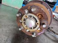 Фотография Ступица передняя левая HINO DUTRO 2005г.