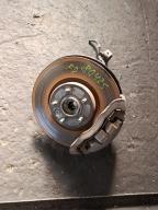 Фотография Ступица передняя правая VOLVO V40 2016г.