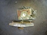 Фотография Крепление запаски HINO DUTRO 2005г.