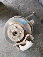 Фотография Ступица передняя правая TOYOTA PRIUS 2011г.