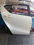 Фотография Дверь задняя правая TOYOTA AQUA 2014г.