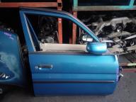 Фотография Дверь передняя правая MAZDA DEMIO 1997г.