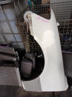 Фотография Капля на крыло TOYOTA CROWN 2001г.