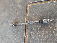 Фотография Привод передний правый TOYOTA AQUA 2013г.