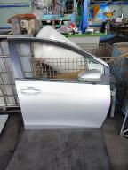 Фотография Дверь передняя правая TOYOTA VITZ 2011г.