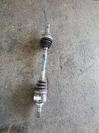 Фотография Привод передний левый TOYOTA VITZ 2002г.