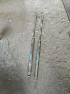 Фотография Амортизатор задней двери TOYOTA PRIUS 2009г.