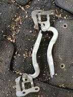 Фотография Петля капота комплект TOYOTA VITZ 2007г.