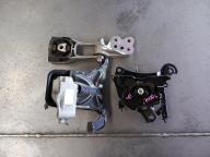 Фотография Подушка двигателя задняя TOYOTA PRIUS 2023г.