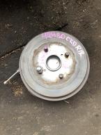 Фотография Ступица задняя правая TOYOTA VITZ 2017г.