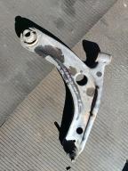 Фотография Рычаг передний правый TOYOTA VITZ 2009г.