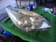 Фотография Фара правая TOYOTA PRIUS 2010г.