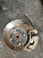 Фотография Ступица передняя правая TOYOTA VITZ 2009г.