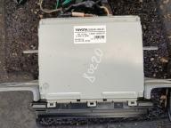 Фотография Магнитофон TOYOTA PRIUS 2012г.