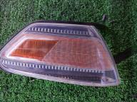 Фотография Поворотник к фаре правый TOYOTA MARKII 1998г.