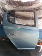 Фотография Дверь задняя правая TOYOTA VITZ 2002г.