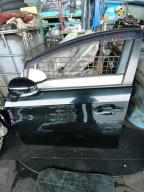 Фотография Дверь передняя левая TOYOTA PRIUS 2010г.