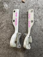 Фотография Петля капота комплект SUZUKI JIMNY 2006г.