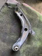 Фотография Рычаг передний левый TOYOTA COROLLA 2015г.