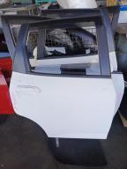 Фотография Дверь задняя правая HONDA FIT 2003г.
