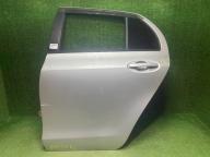 Фотография Дверь задняя левая TOYOTA VITZ 2005г.