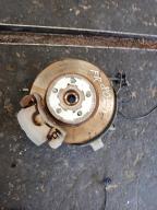 Фотография Ступица передняя правая TOYOTA PRIUS 2011г.