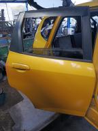 Фотография Дверь задняя правая HONDA FIT 2006г.