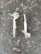 Фотография Петля капота комплект TOYOTA VITZ 2001г.