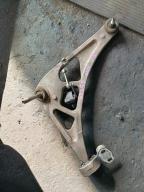 Фотография Рычаг передний правый BMW 3 2004г.