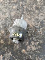 Фотография Подушка двигателя левая TOYOTA MARK X 2010г.