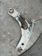 Фотография Рычаг передний правый TOYOTA AQUA 2011г.