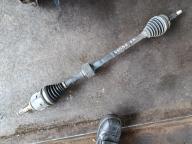 Фотография Привод передний правый TOYOTA ISIS 2009г.