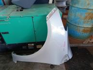 Фотография Крыло левое TOYOTA VITZ 2009г.