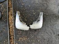 Фотография Брызговик правый MAZDA DEMIO 2001г.