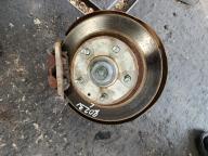 Фотография Ступица задняя левая MAZDA CAPELLA 1994г.