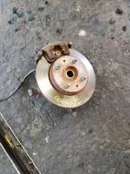 Фотография Ступица передняя правая DAIHATSU MOVE 2003г.