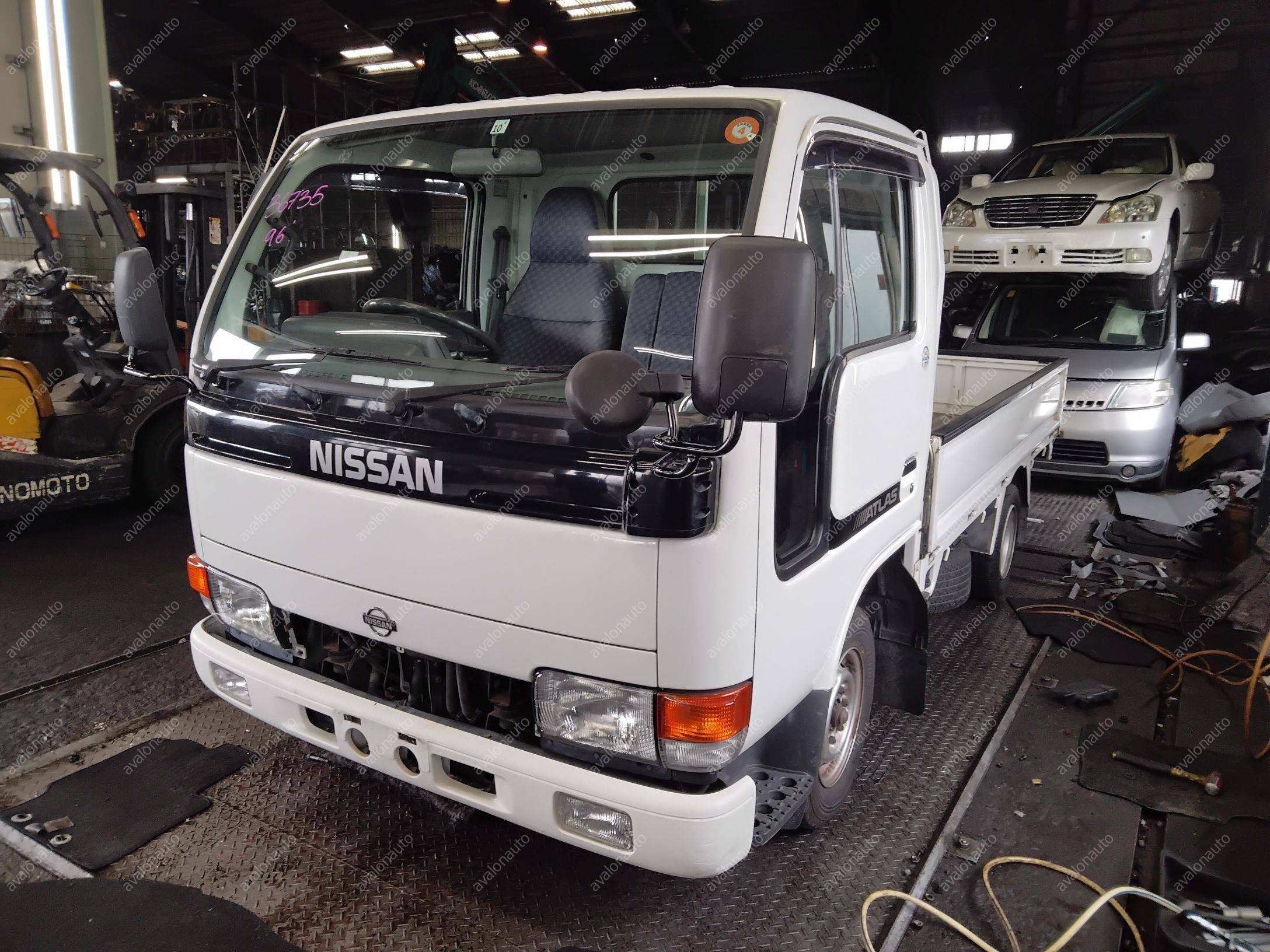 Кабина NISSAN ATLAS 1996г. N2F23 TD25, цена 180000 руб., артикул 1208722 —  Автомагазин «АвалонАвто»